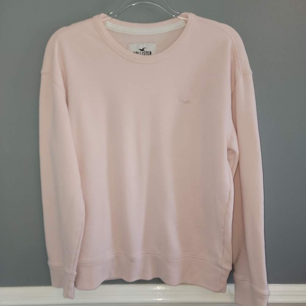 Hollister Women's Oversized Pink Sweatshirt